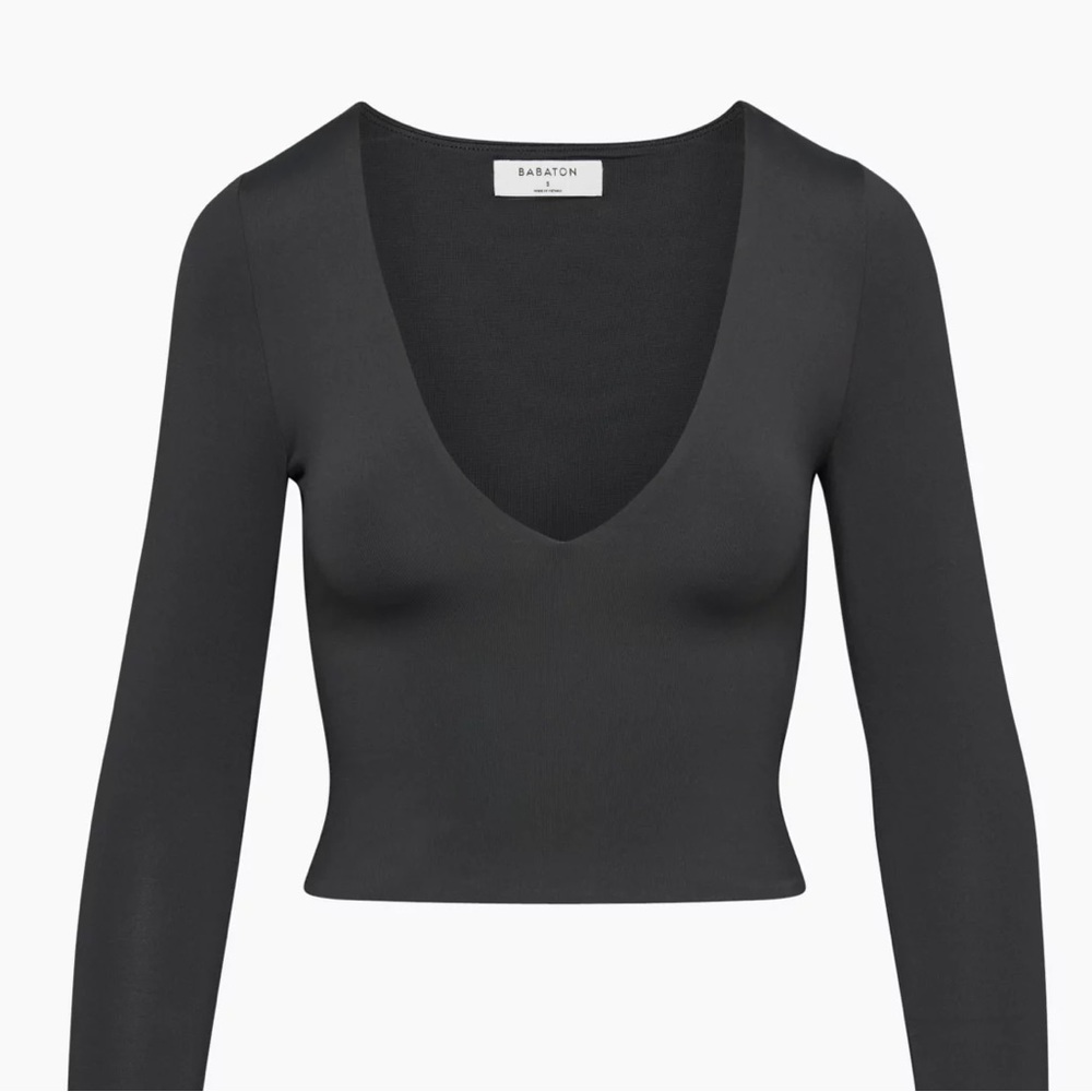 Aritzia Black Babaton Contour V Neck Longsleeve